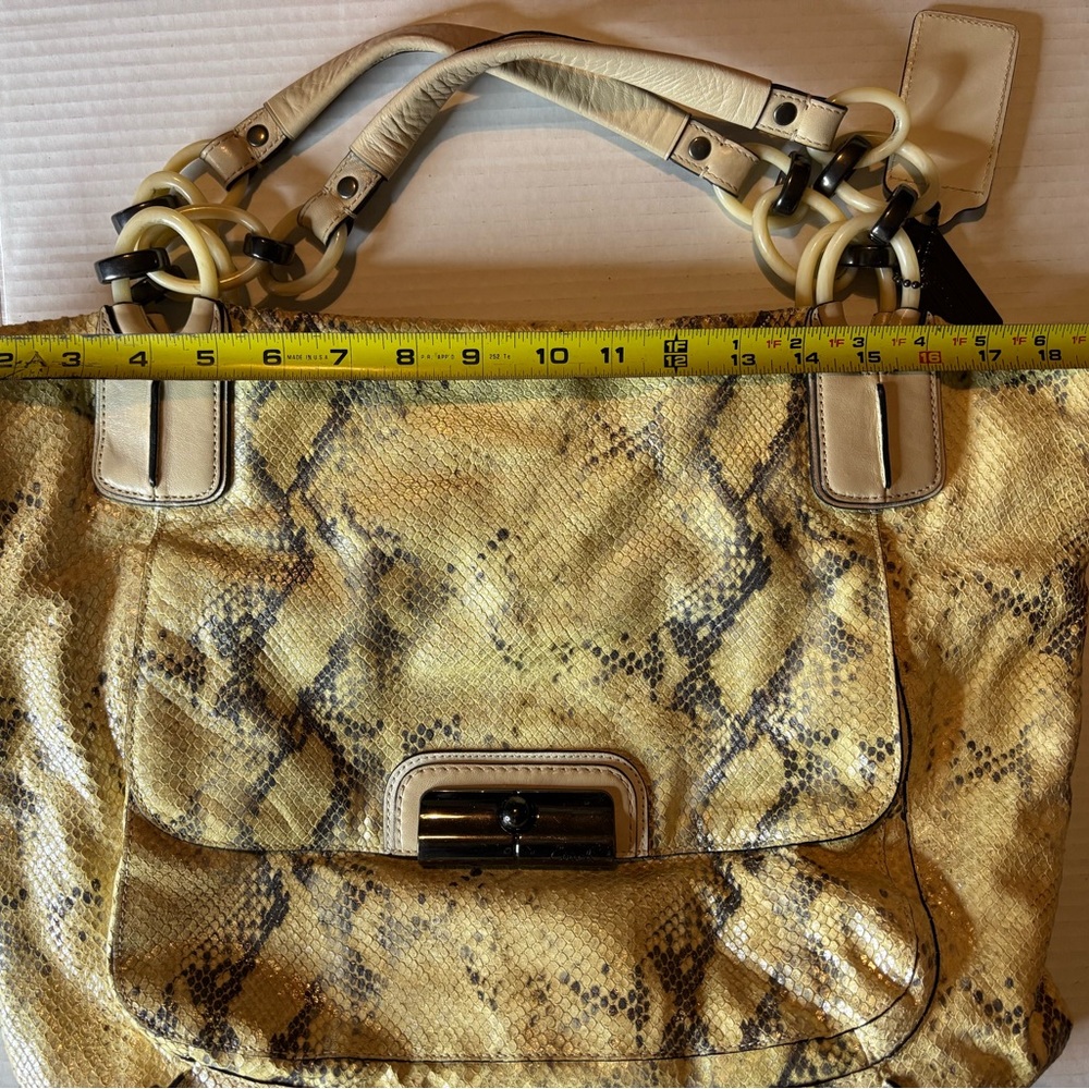 Coach Vintage “Kristen” Python Embossed Leather Tote Bag 16797 Pre-Owned - Picture 10 of 12